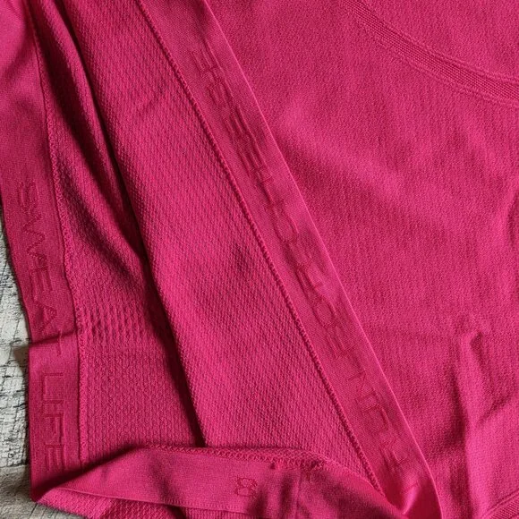 Lululemon Swiftly Tech Short Sleeve Crew Shirt - Picture 4 of 7